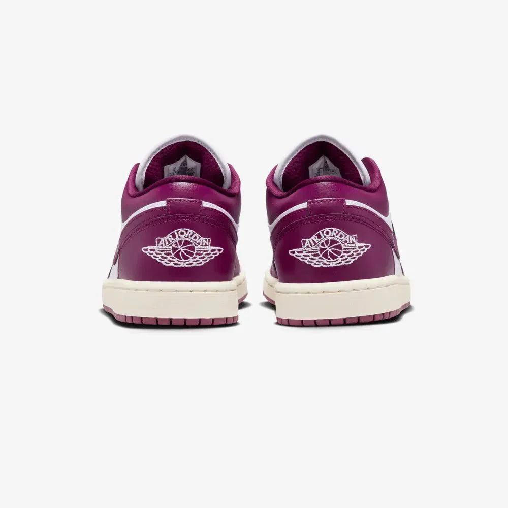 Tênis Air Jordan 1 Low Bordeaux Roxo