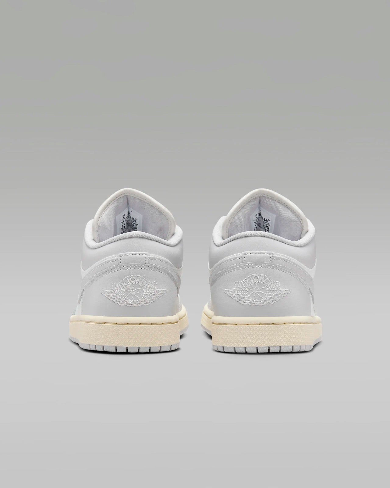 Tênis Air Jordan 1 Low Neutral Grey Coconut Milk Cinza