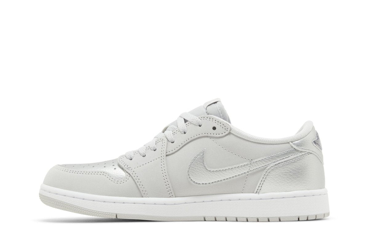 Tênis Air Jordan 1 Low Og Metallic Silver Cinza