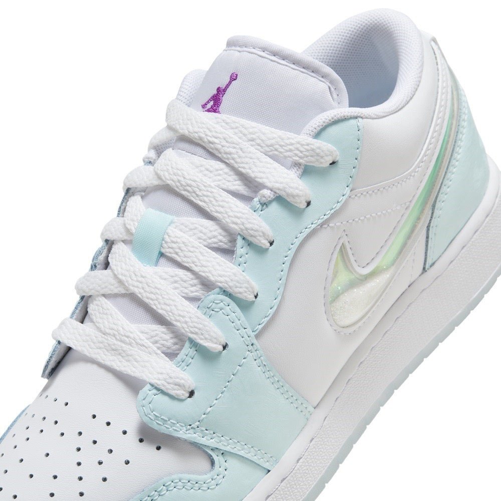 Tênis Air Jordan 1 Low SE Glacier Blue Azul