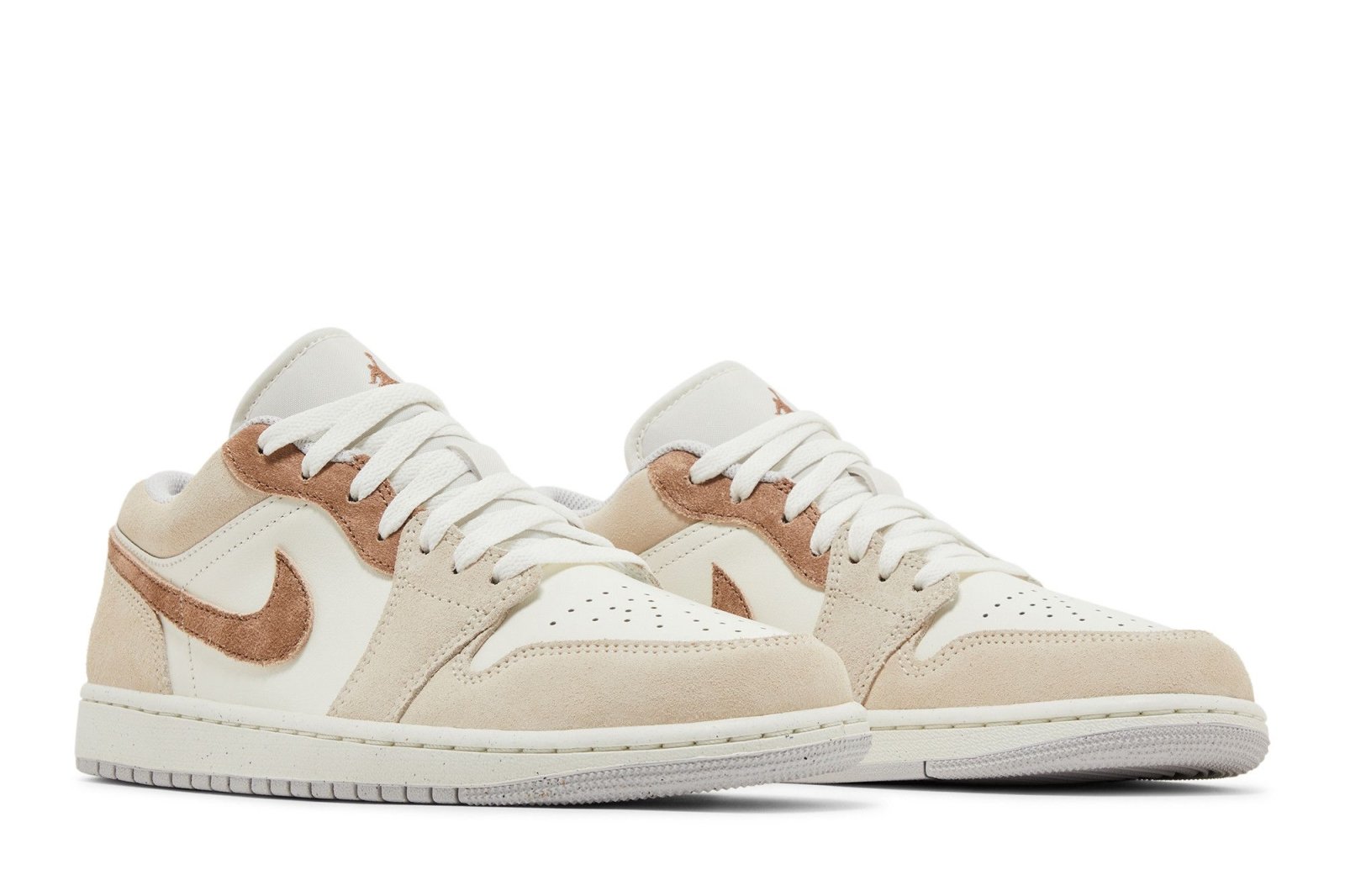 Tênis Air Jordan 1 Low SE Legend Light Brown Marrom