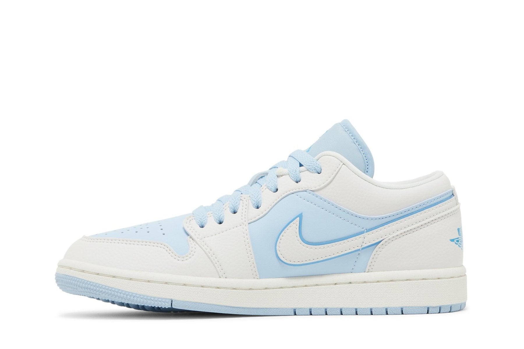 Tênis Air Jordan 1 Low SE Reverse Ice Blue Azul