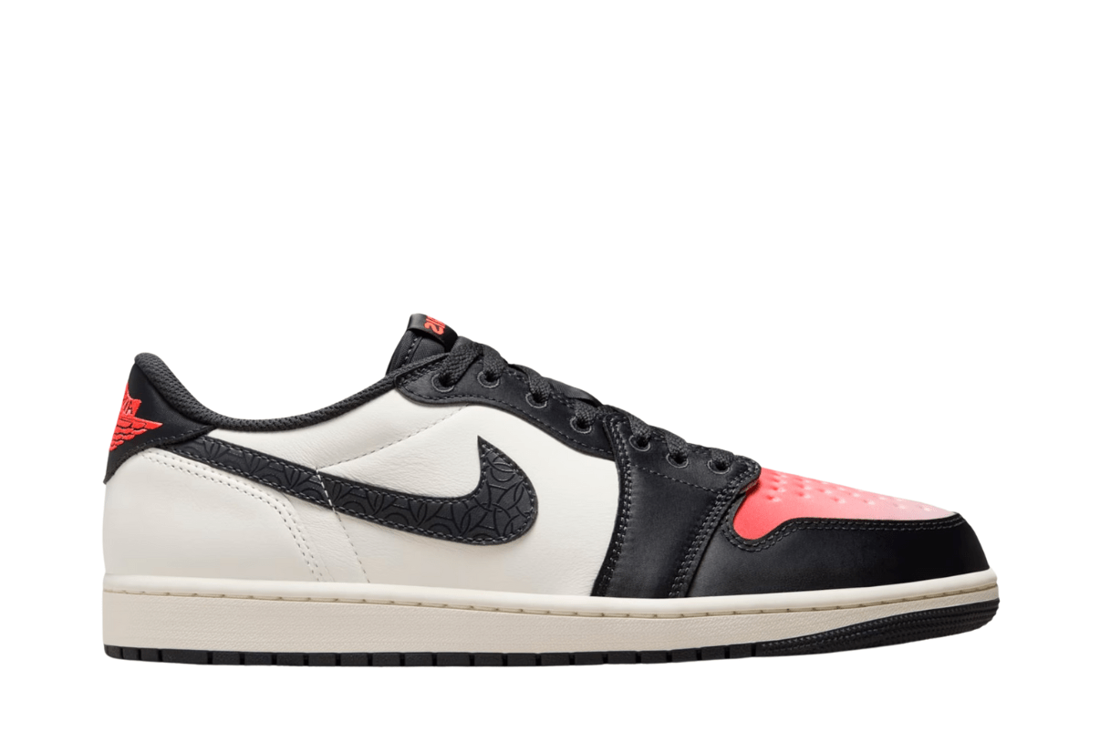 Tênis Air Jordan 1 Low x Paris Saint Germain Sail and Off Noir Preto
