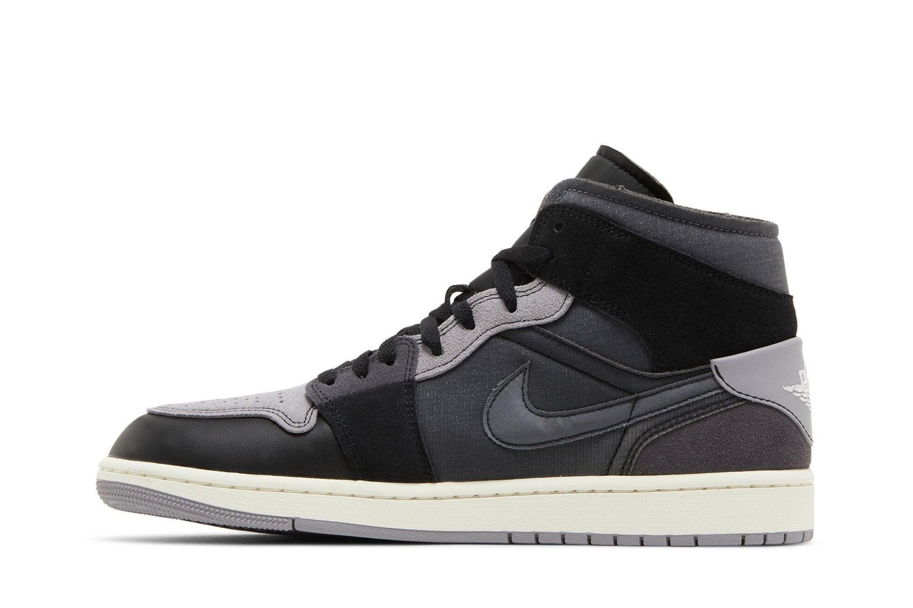 Tênis Air Jordan 1 Mid SE Craft Inside Out Black Preto