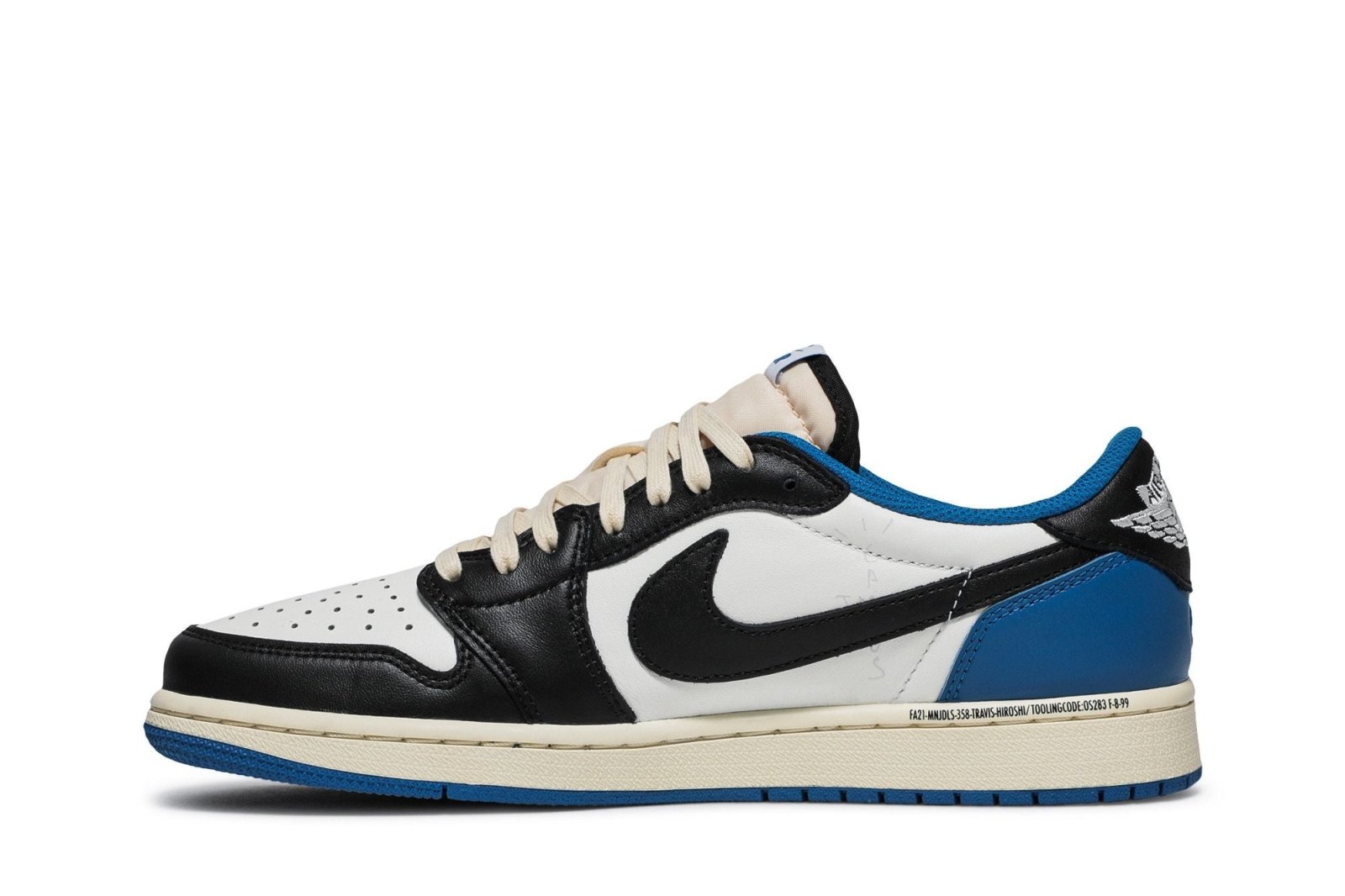 Tênis Nike Air Jordan 1 Low x Travis Scott x Fragment