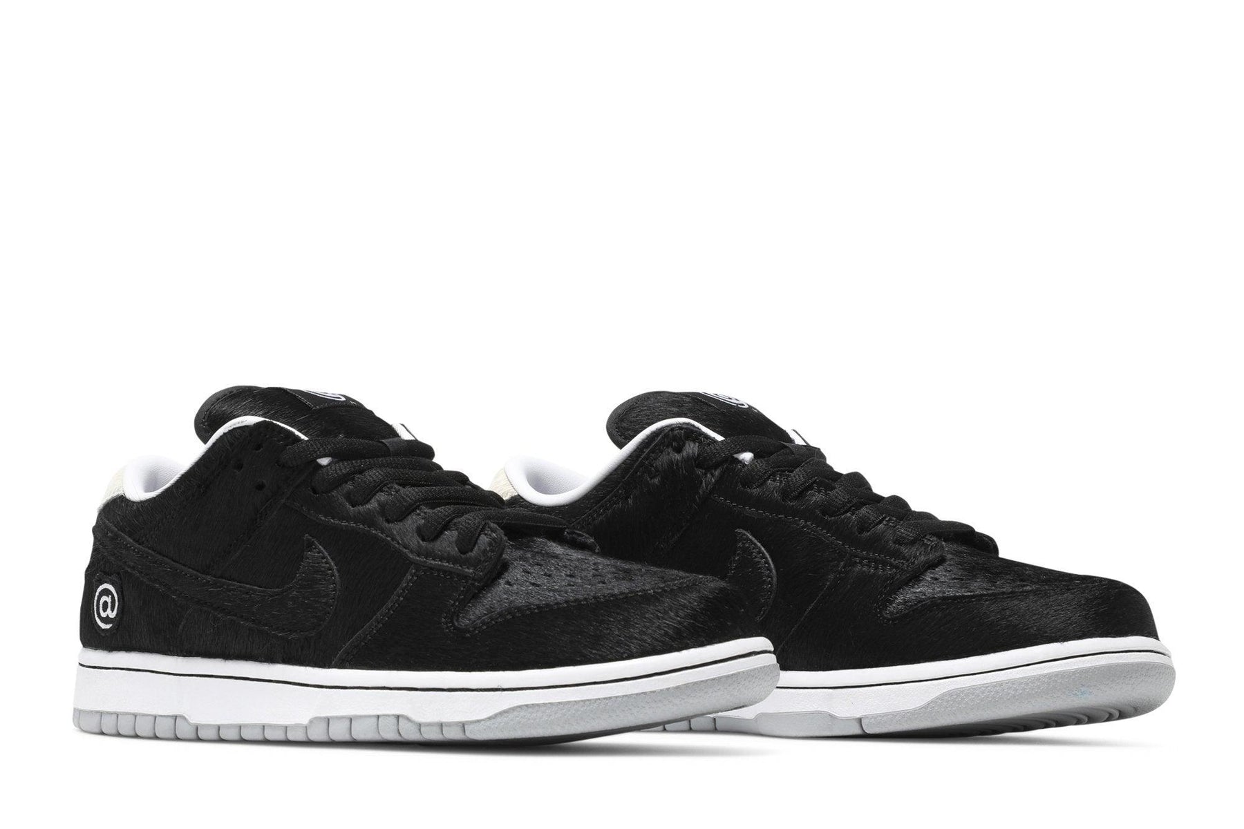 Tênis Medicom Toy x Nike SB Dunk Be@rbrick Preto