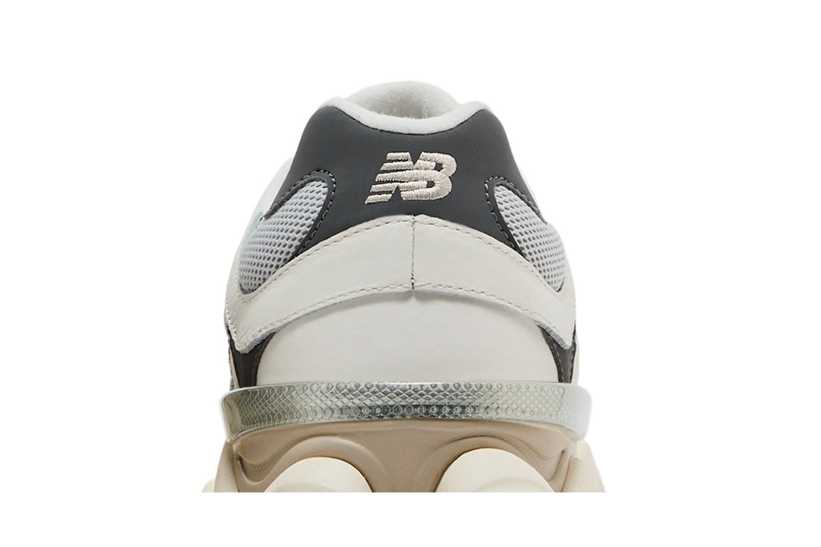 Tênis New Balance 9060 Grey Day 2025