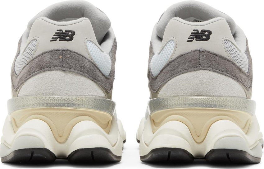 Tênis New Balance 9060 Rain Cloud Grey