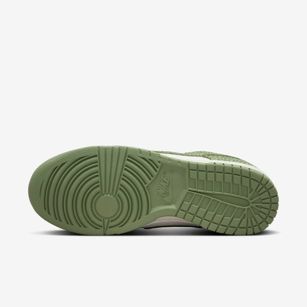 Tênis Nike Dunk Low Safari Oil Green Verde