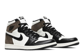 Tênis Air Jordan 1 High Dark Mocha Marrom