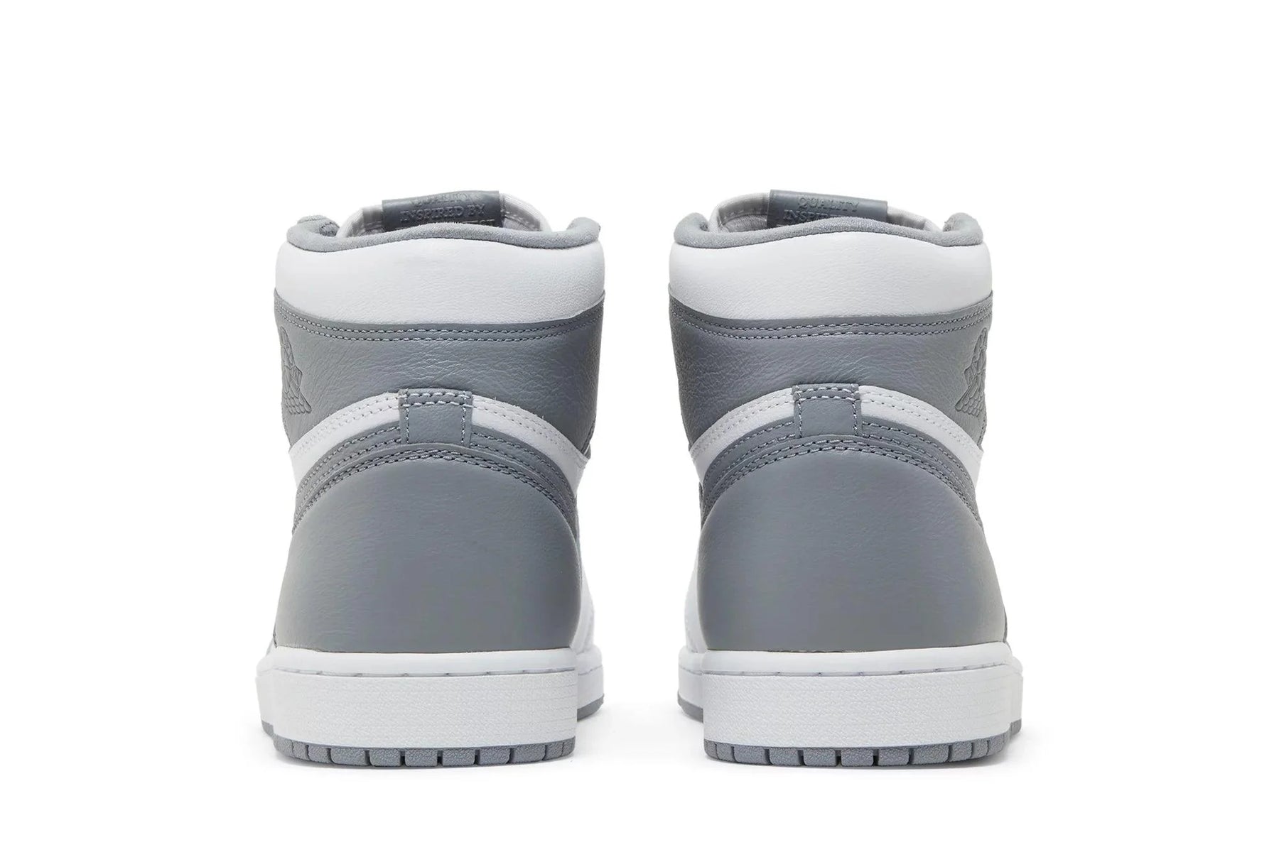 Tênis Air Jordan 1 High OG Stealth Cinza