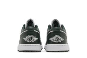 Tênis Air Jordan 1 Low Galactic Jade Verde