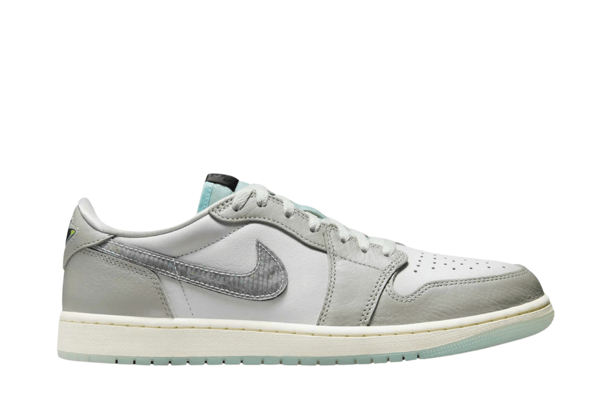 Tênis Air Jordan 1 Low "Lunar New Year" Photon Dust Cinza