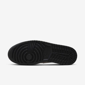Tênis Air Jordan 1 Low x Paris Saint Germain Sail and Off Noir Preto