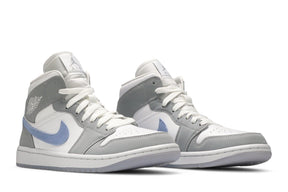 Tênis Air Jordan 1 Mid Wolf Grey Cinza