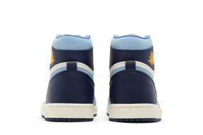 Tênis Air Jordan 1 Retro High Og First in Flight Azul