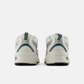 Tênis New Balance 530  Sea Salt White Marsh Green Branco
