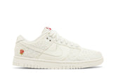 Tênis Nike Dunk Low Give Her Flowers Branco