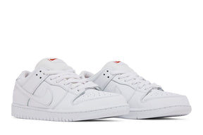 Tênis Nike SB Dunk Low Pro Triple White Branco