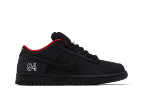 Tênis Nike SB Dunk Low Supreme 94 Black Preto